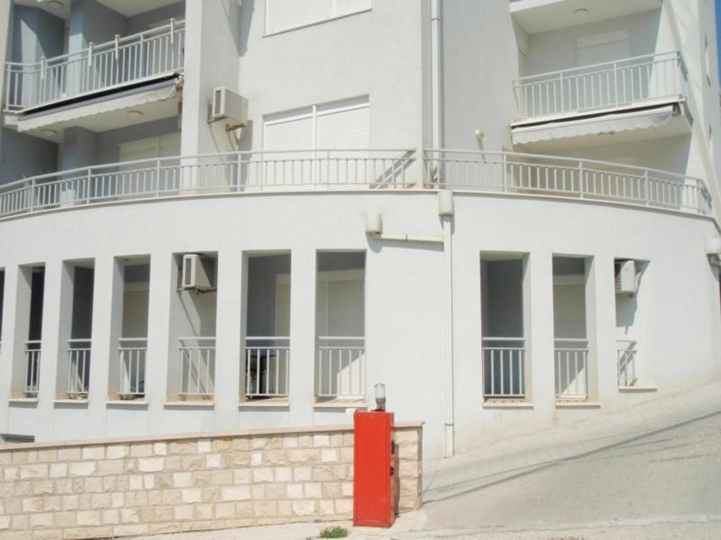 Apartment Biokovo Макарська Екстер'єр фото